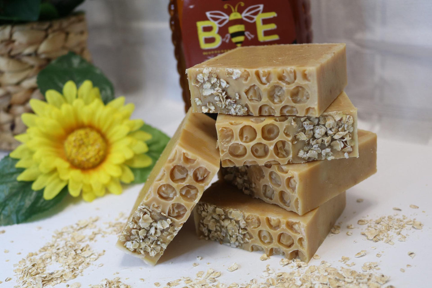 Golden Oat Delight Exfoliating Soap